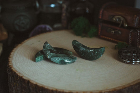 Moss Agate Moon